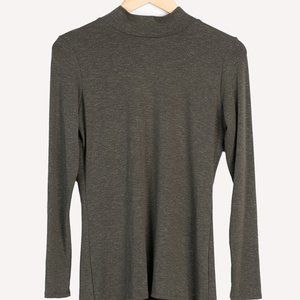 Basic long sleeve turtle neck